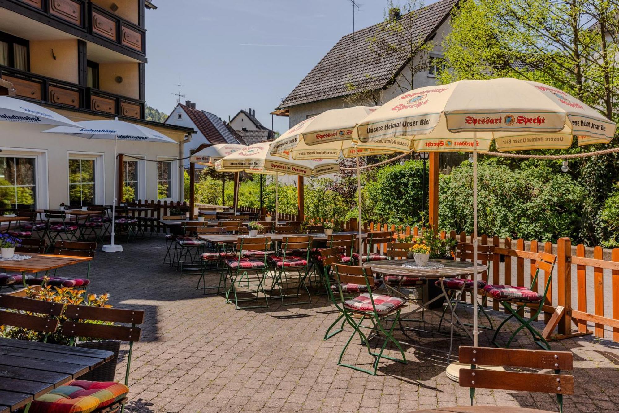 Landgasthof Zur Linde Heimbuchenthal Exterior photo